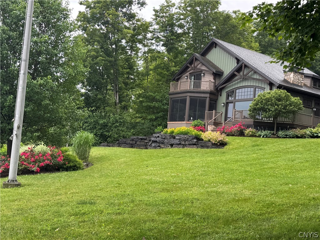 1760 Tamarack