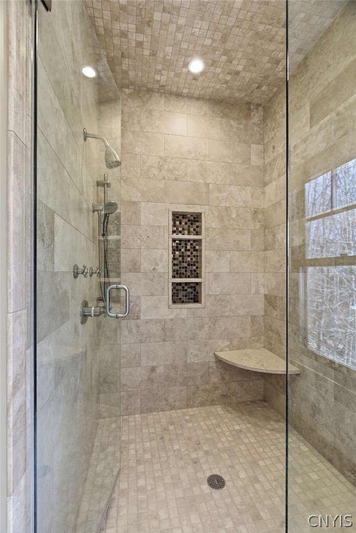 1760 Tamarack