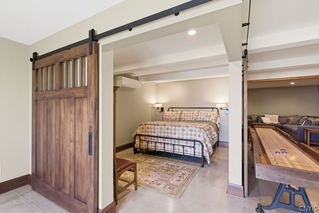 1760 Tamarack