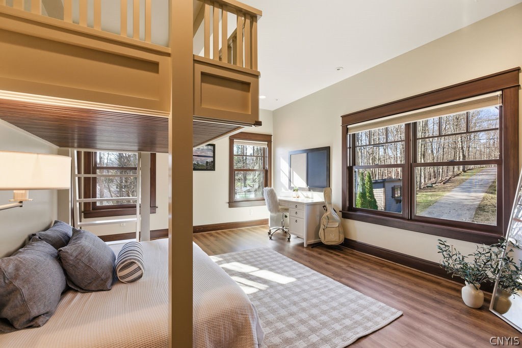 1760 Tamarack