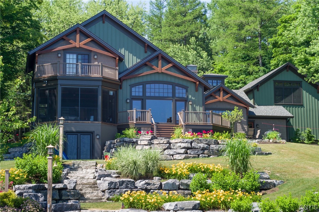 1760 Tamarack