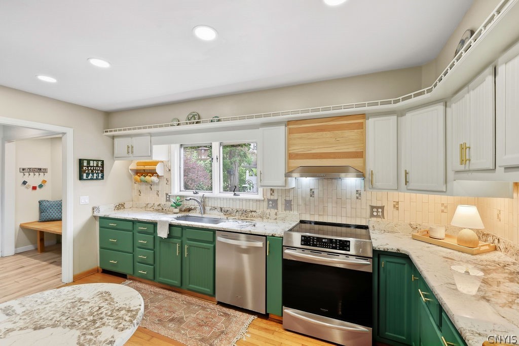 1741 Shady Bend Lane