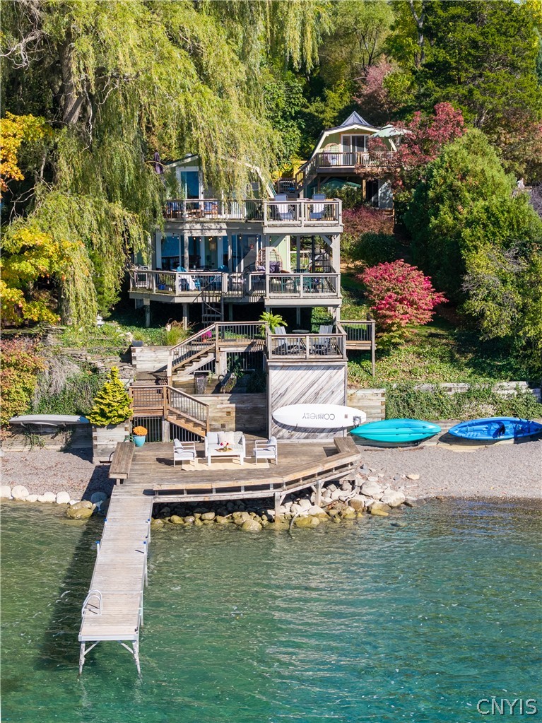 1741 Shady Bend Lane