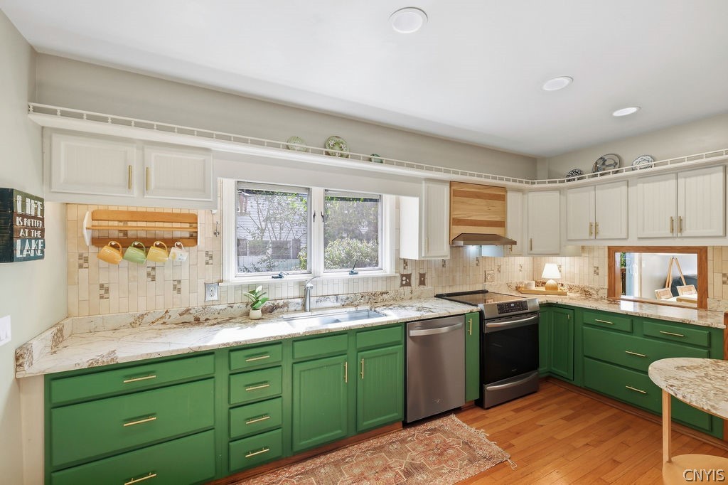 1741 Shady Bend Lane