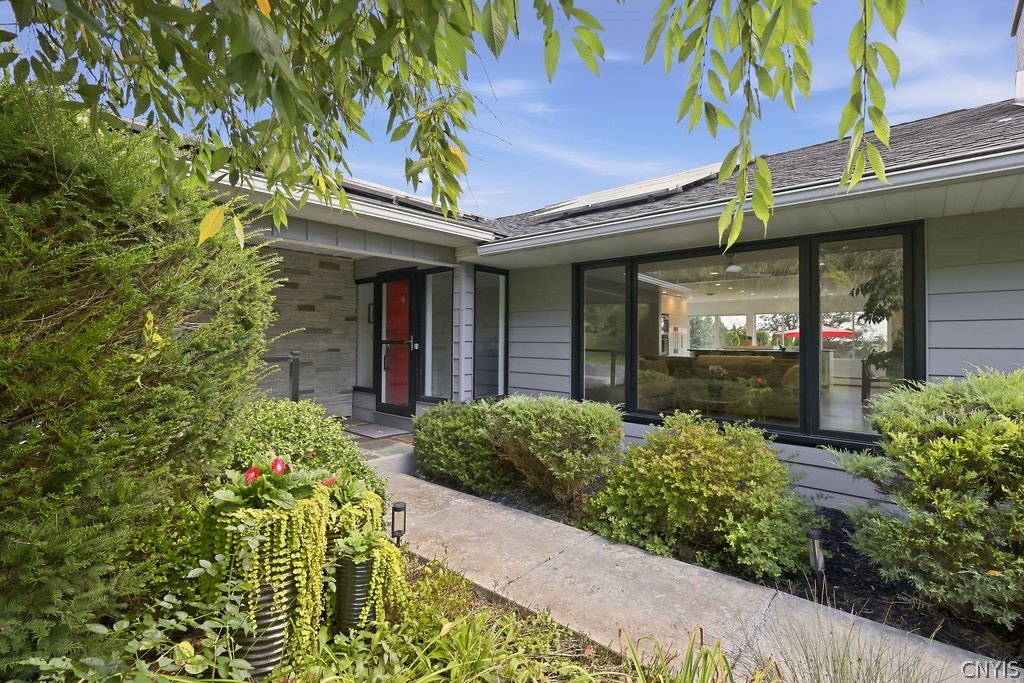 3104 West Lake Road