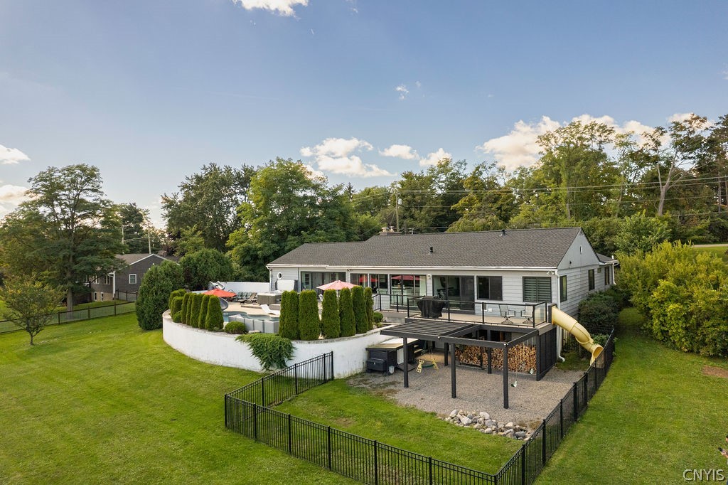 3104 West Lake Road
