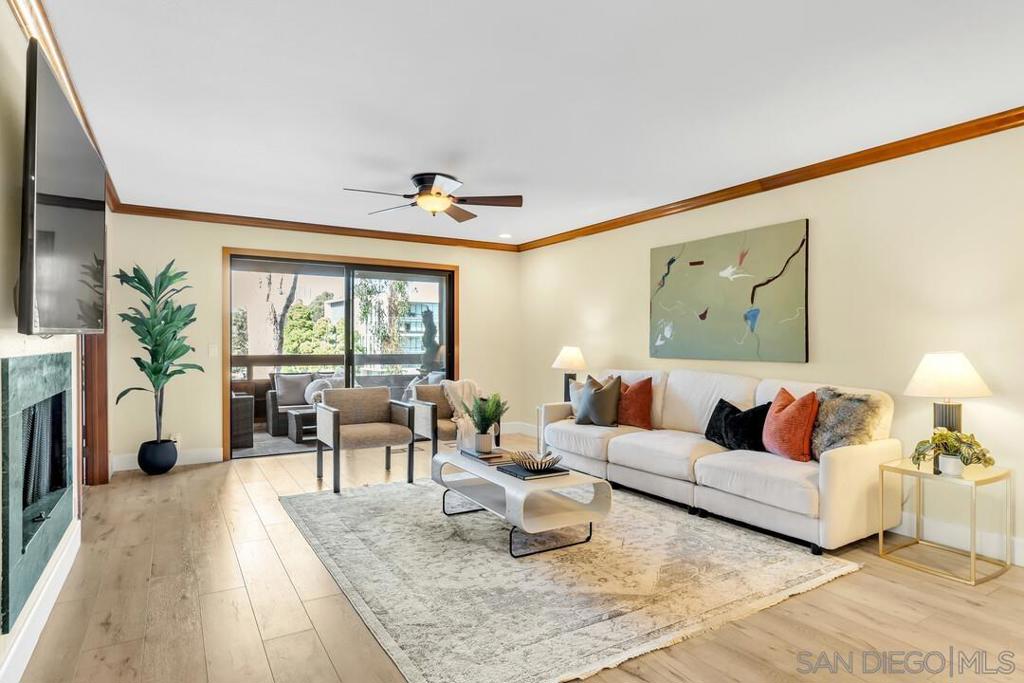 8870 Villa La Jolla Dr 205