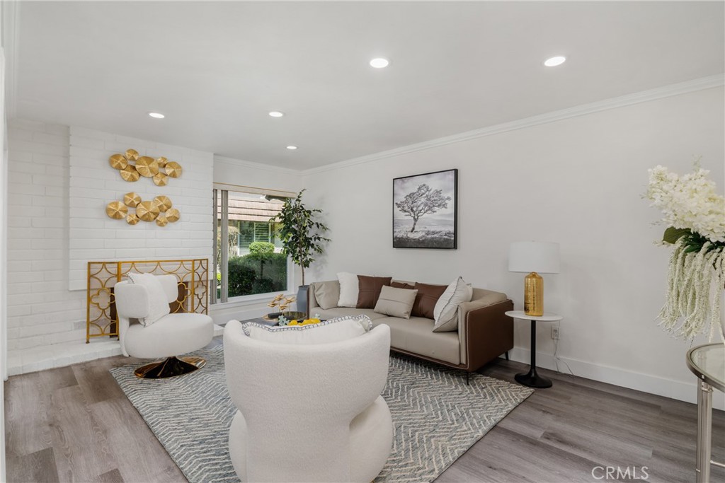 13966 Falmouth