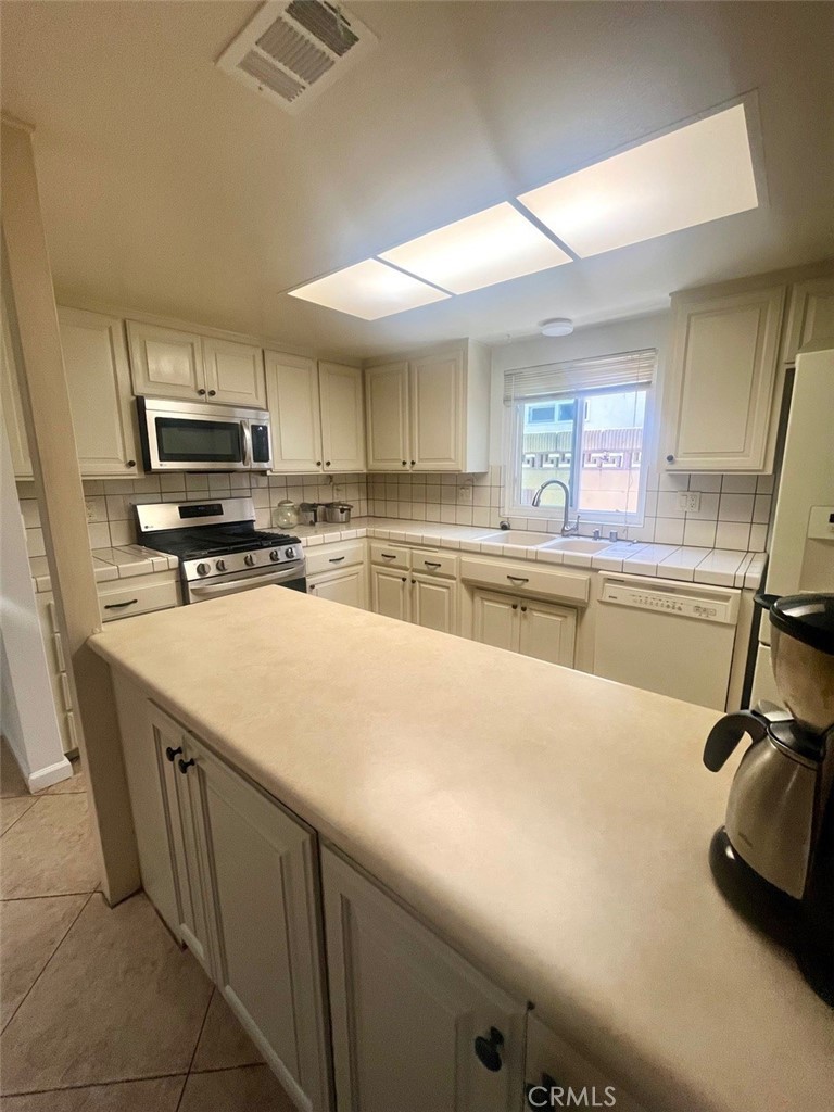 6941 Brunswick Drive