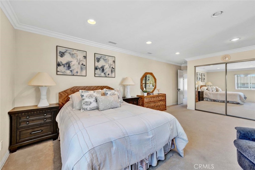 9225 Hays River Circle