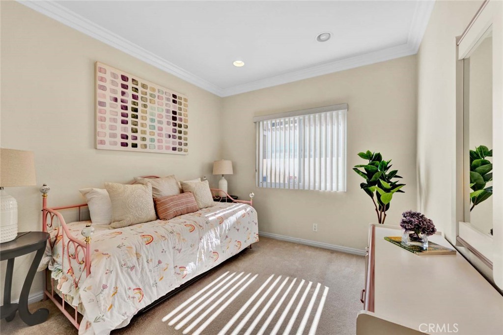 9225 Hays River Circle