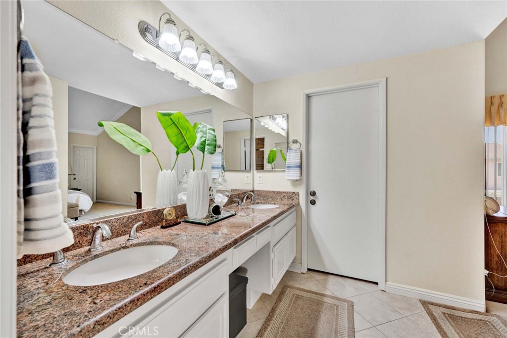 9225 Hays River Circle