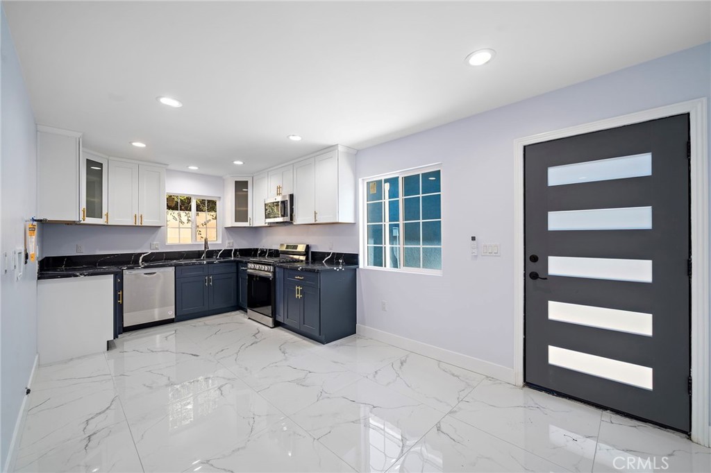 14712 Newland Street