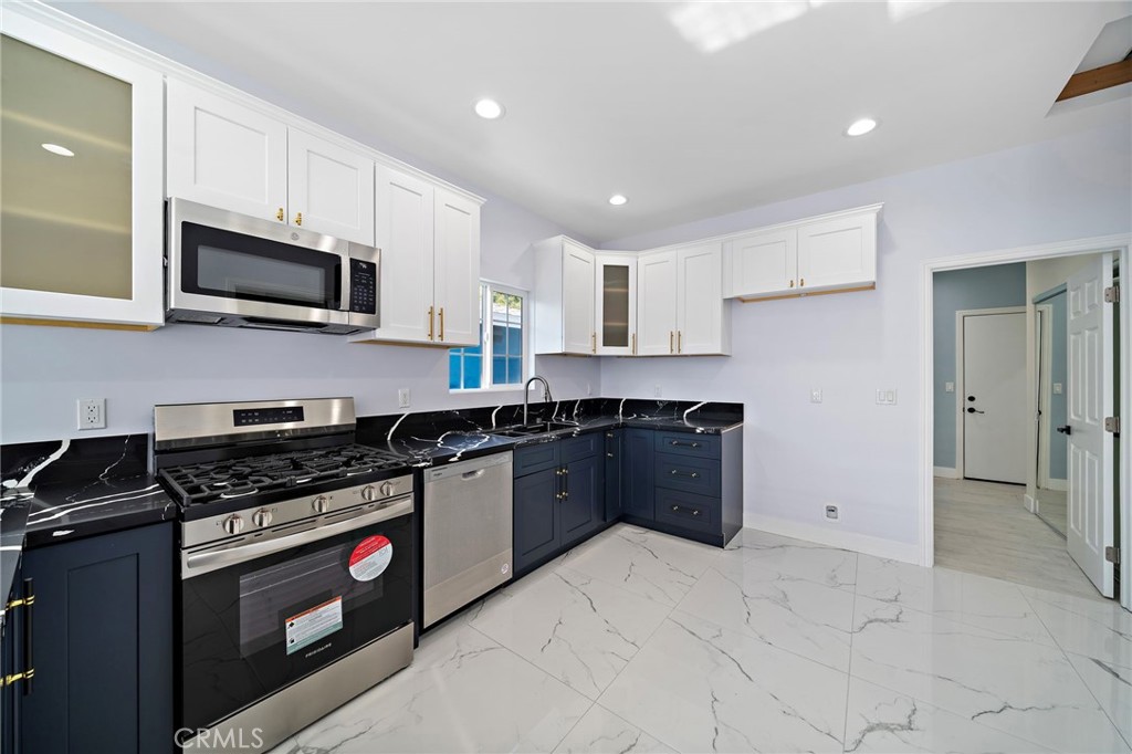 14712 Newland Street