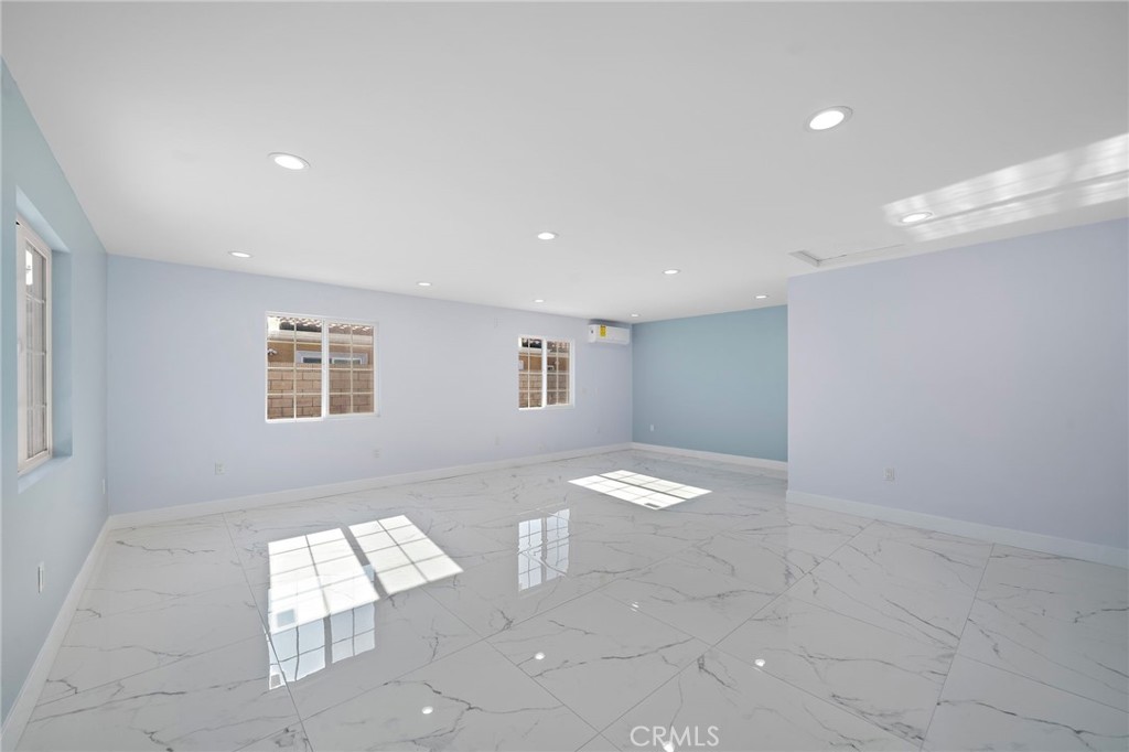 14712 Newland Street