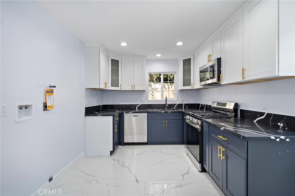 14712 Newland Street