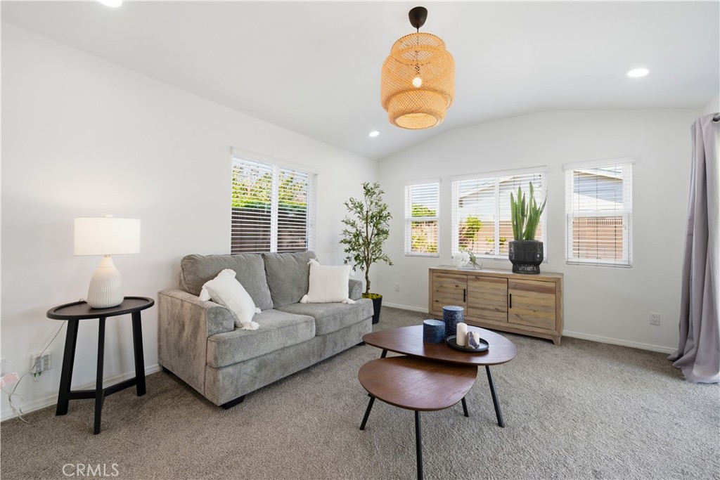 8142 San Mateo
