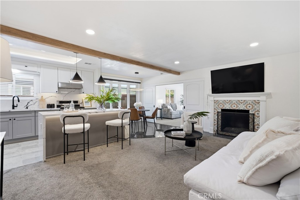 8142 San Mateo