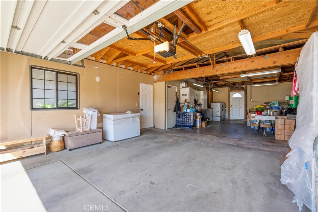 8142 San Mateo