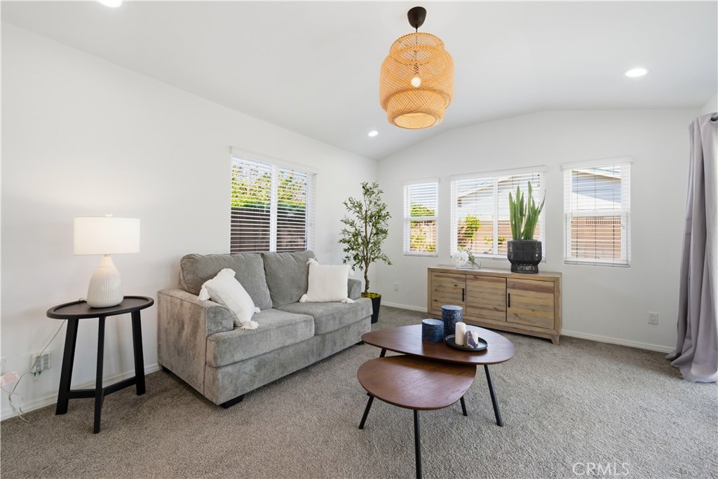 8142 San Mateo
