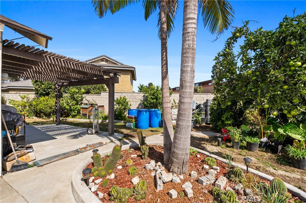 12210 Leafwood Street