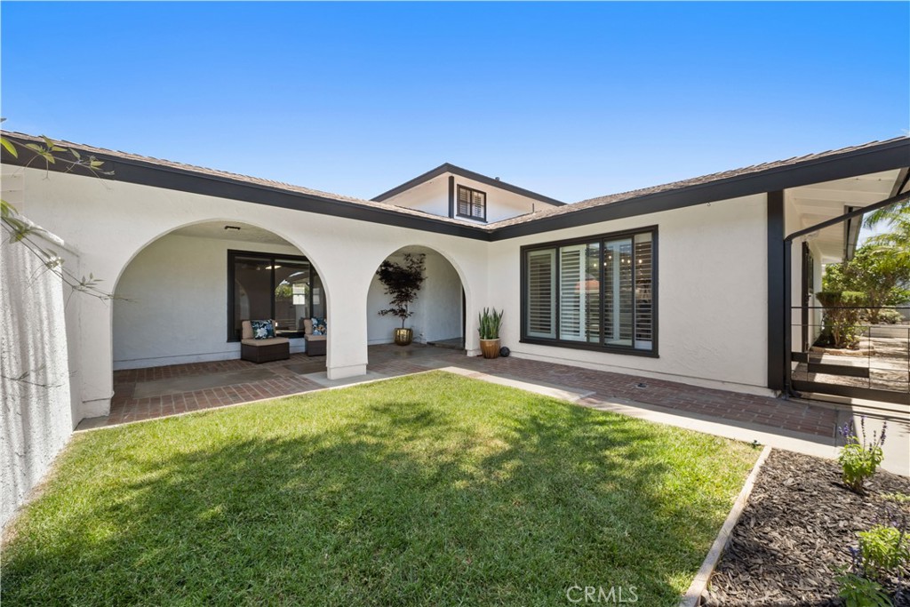 21212 Binghampton Circle