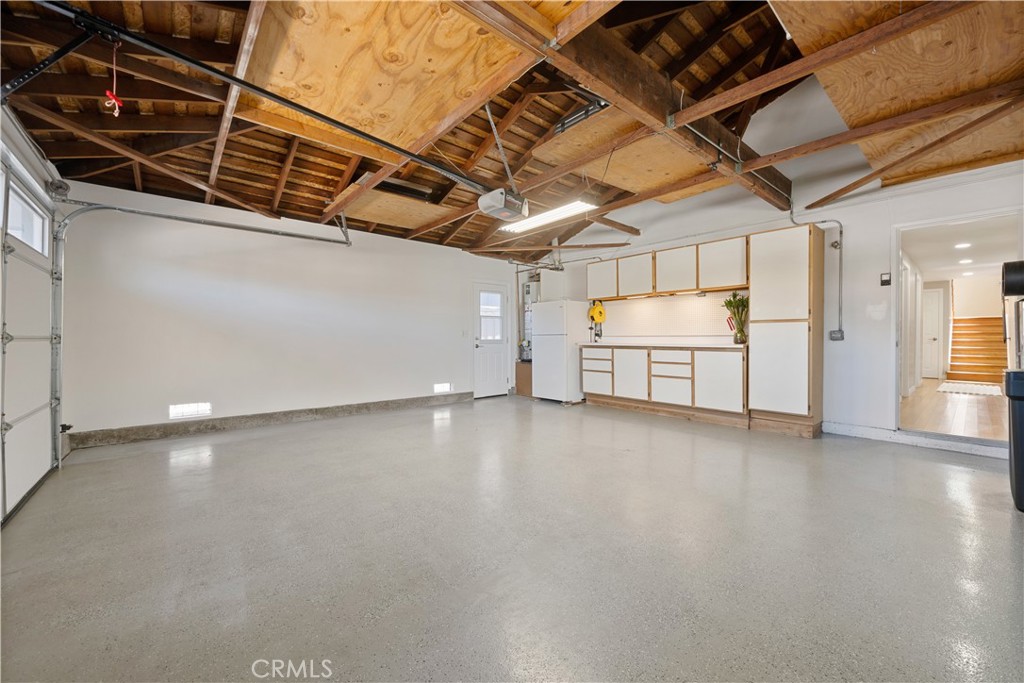 21212 Binghampton Circle
