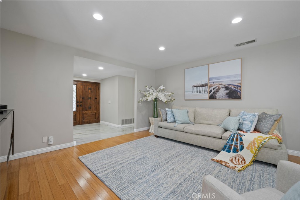 21212 Binghampton Circle