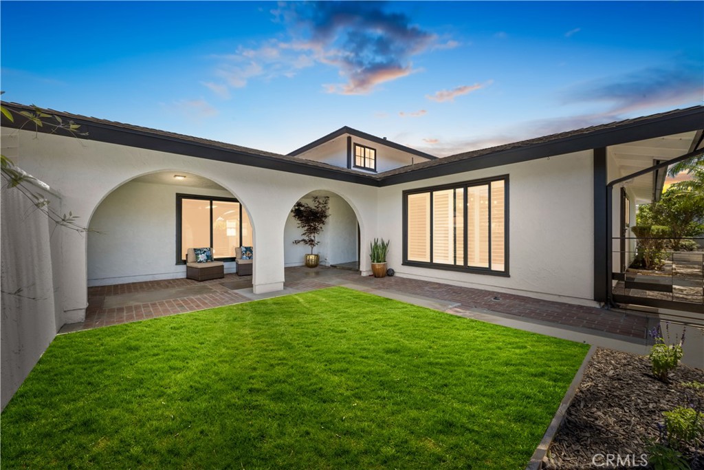 21212 Binghampton Circle