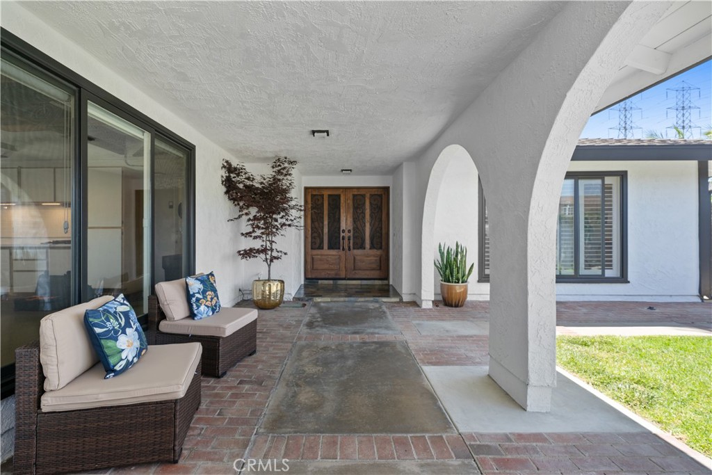 21212 Binghampton Circle