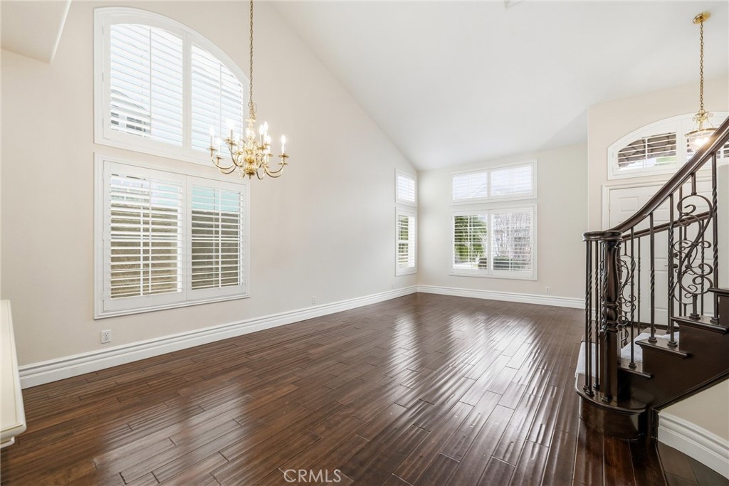 8082 Centerstone