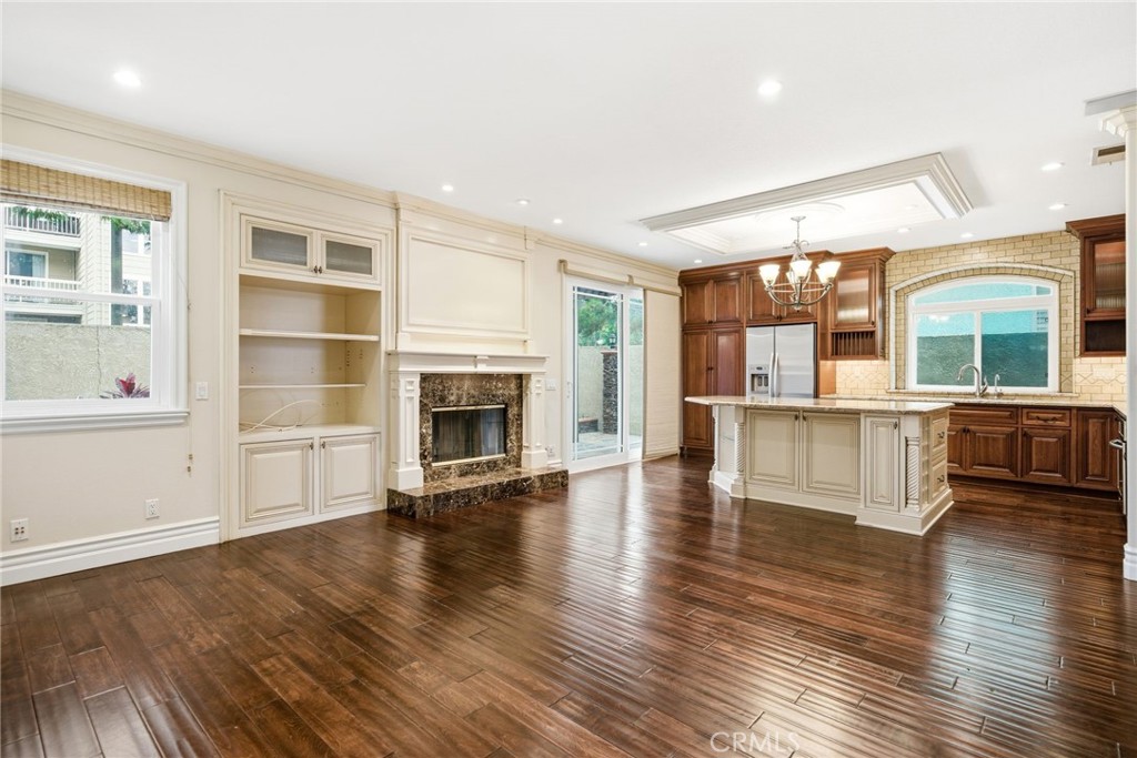 8082 Centerstone