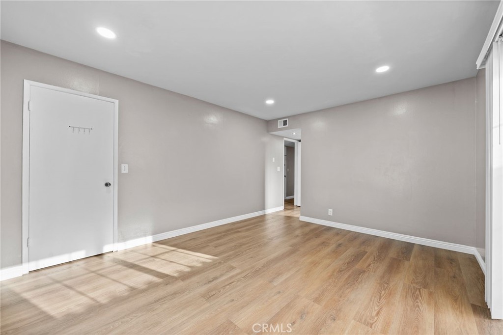8220 Briarwood