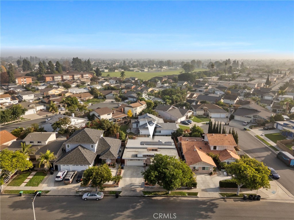 8220 Briarwood