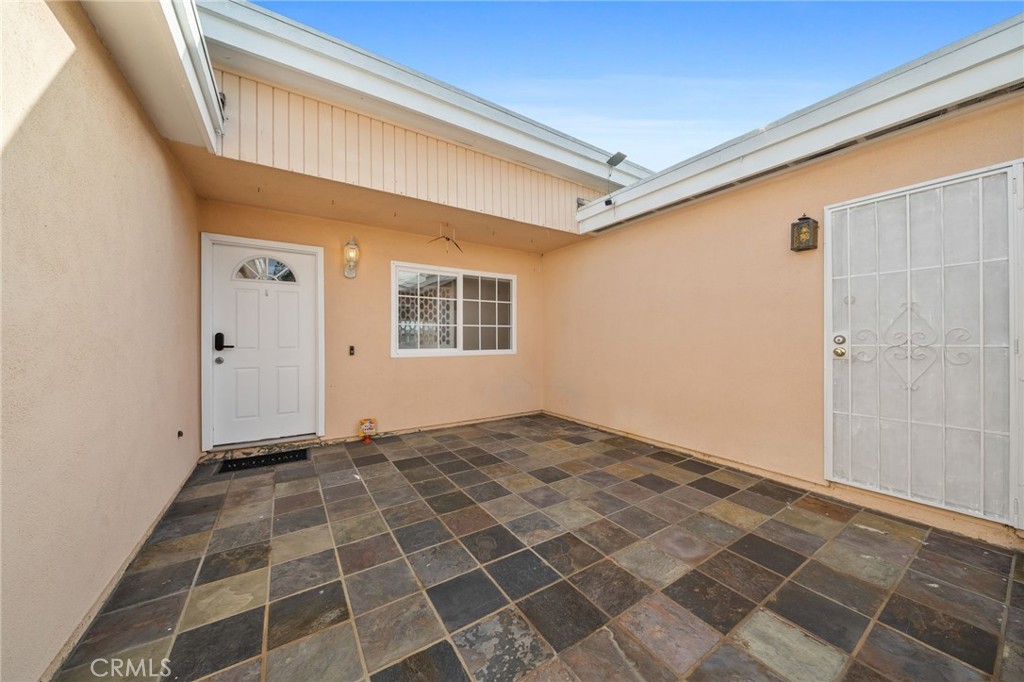 8220 Briarwood