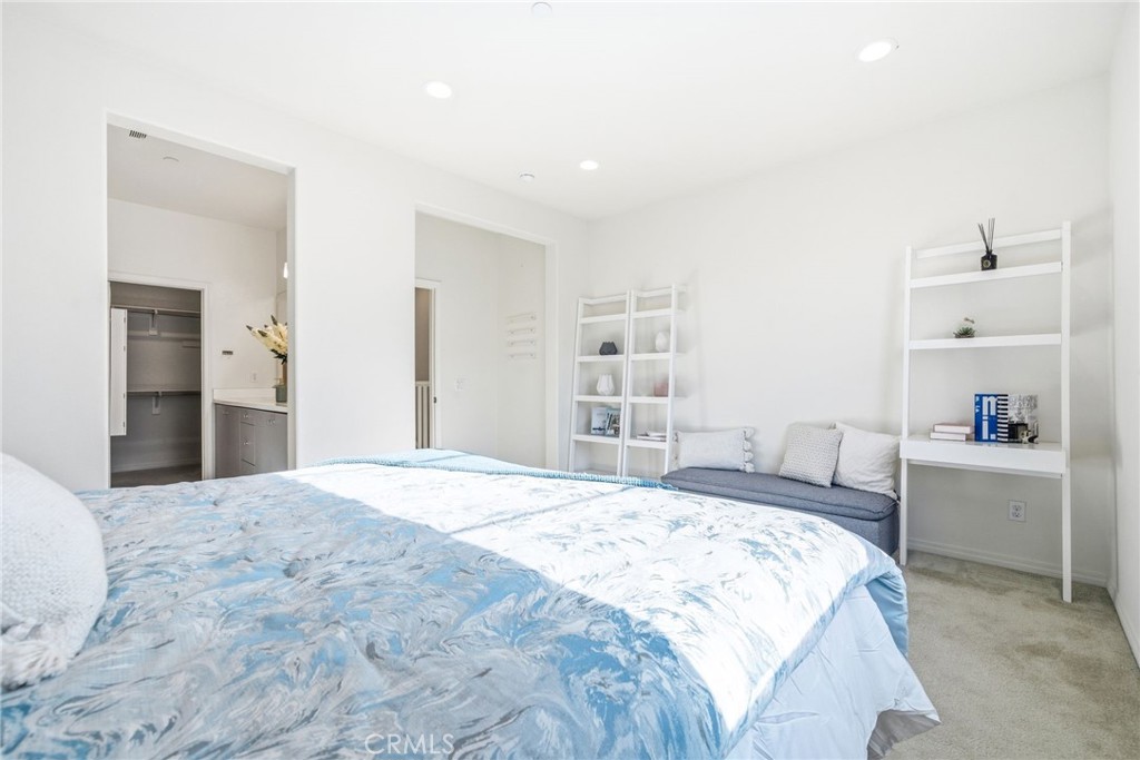 11130 Legion Loop 105