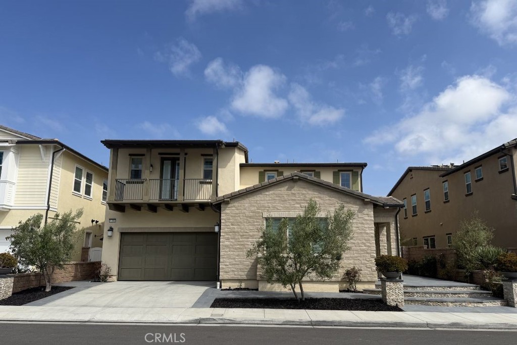 5201 Goldenrod Cir
