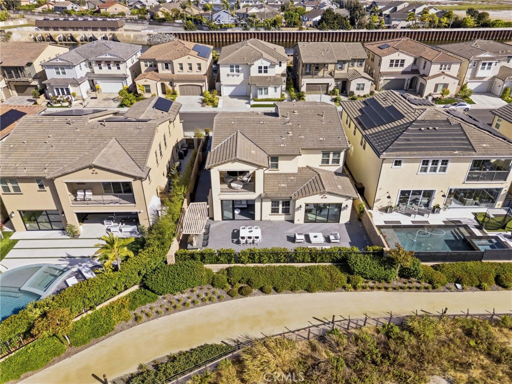 5201 Goldenrod Cir