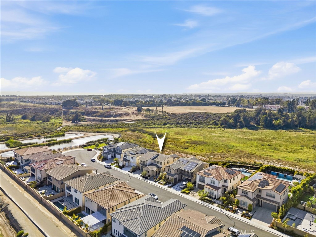 5201 Goldenrod Cir