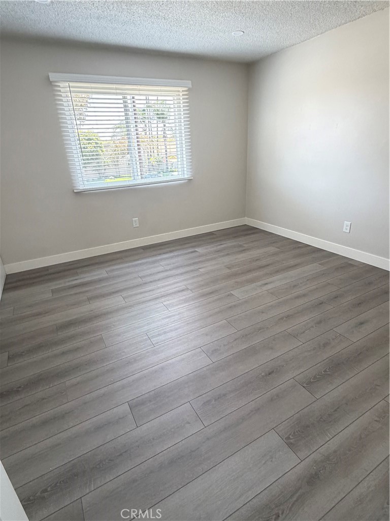 15121 Woodruff
