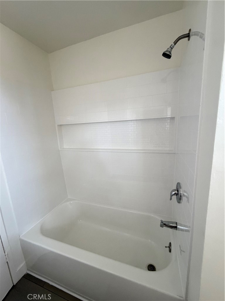 15121 Woodruff