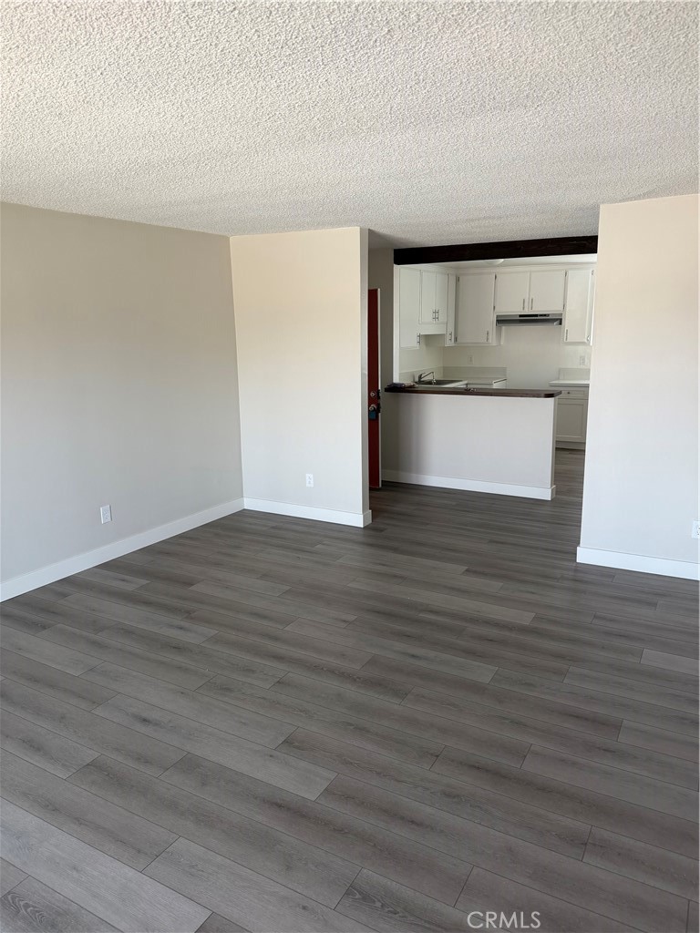 15121 Woodruff