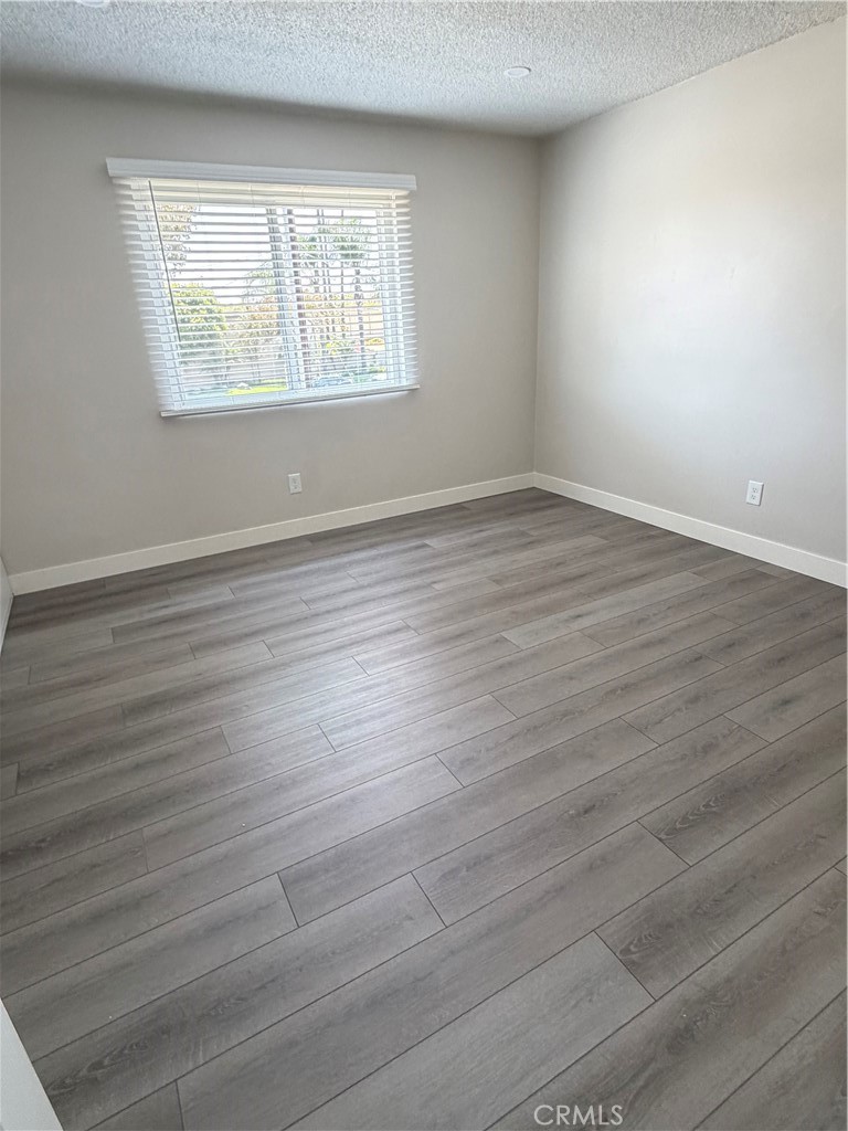 15121 Woodruff