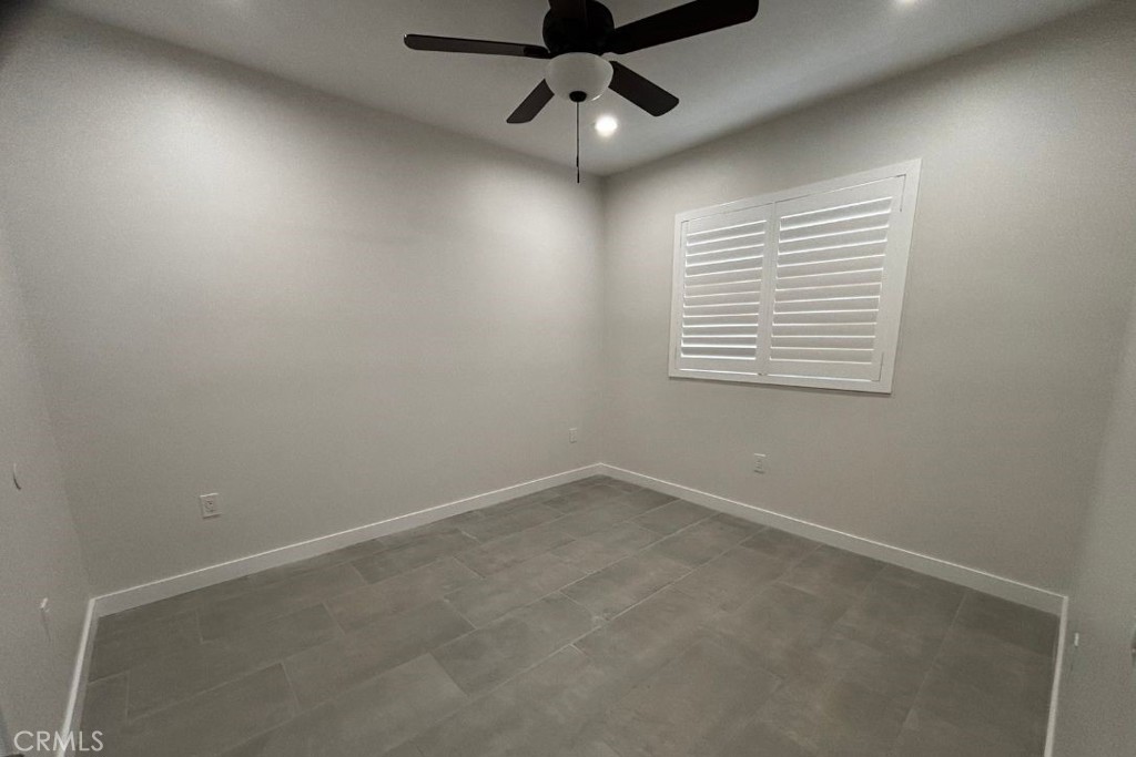 2491 W Harriet B