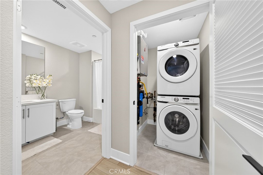 16289 Dawn 209
