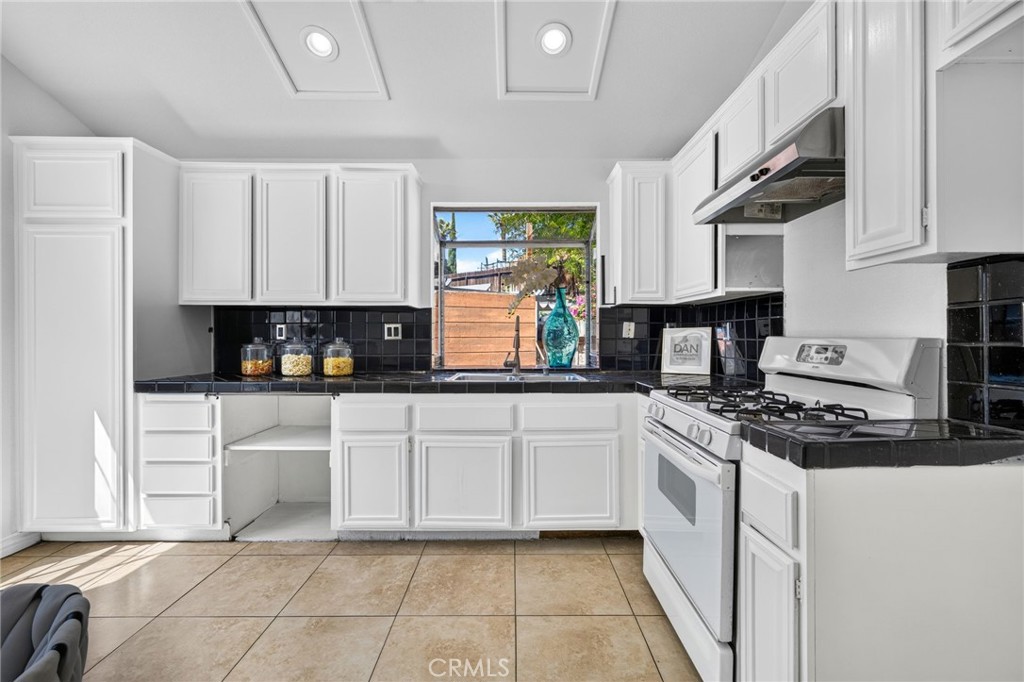 3171 Sturbridge Court