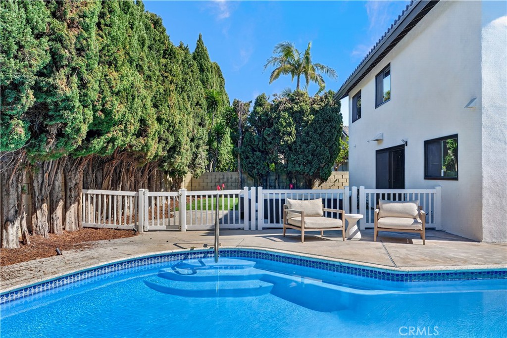 5381 Laverne Circle
