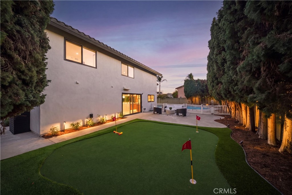 5381 Laverne Circle