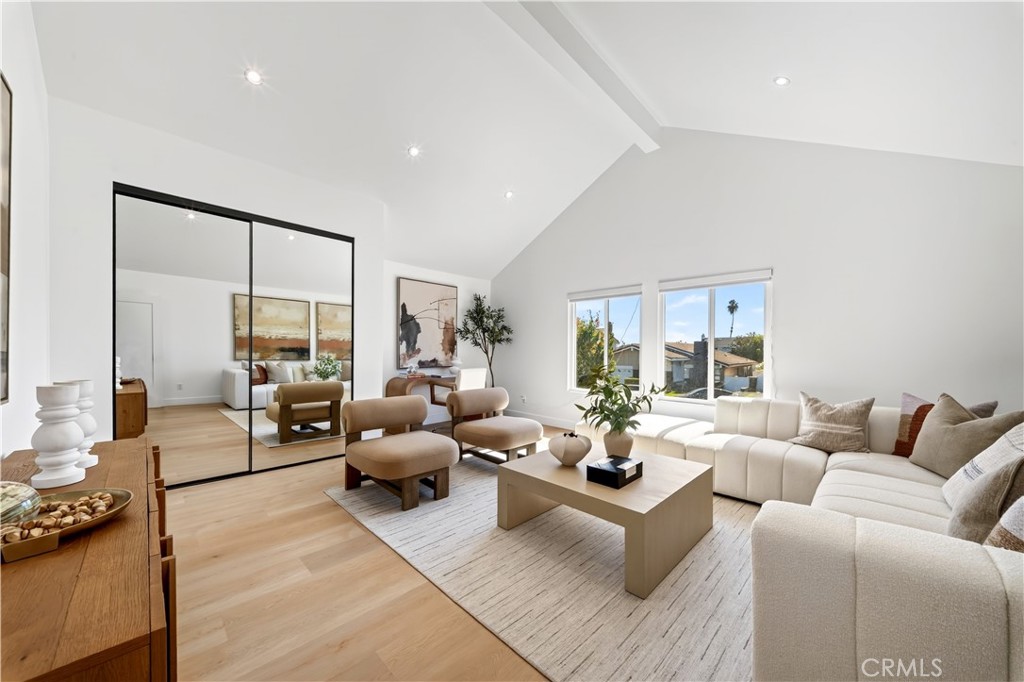 5381 Laverne Circle
