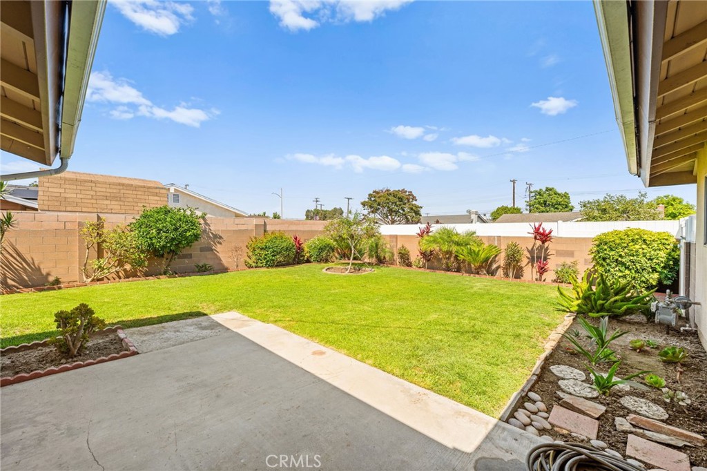 6051 Santa Barbara Avenue